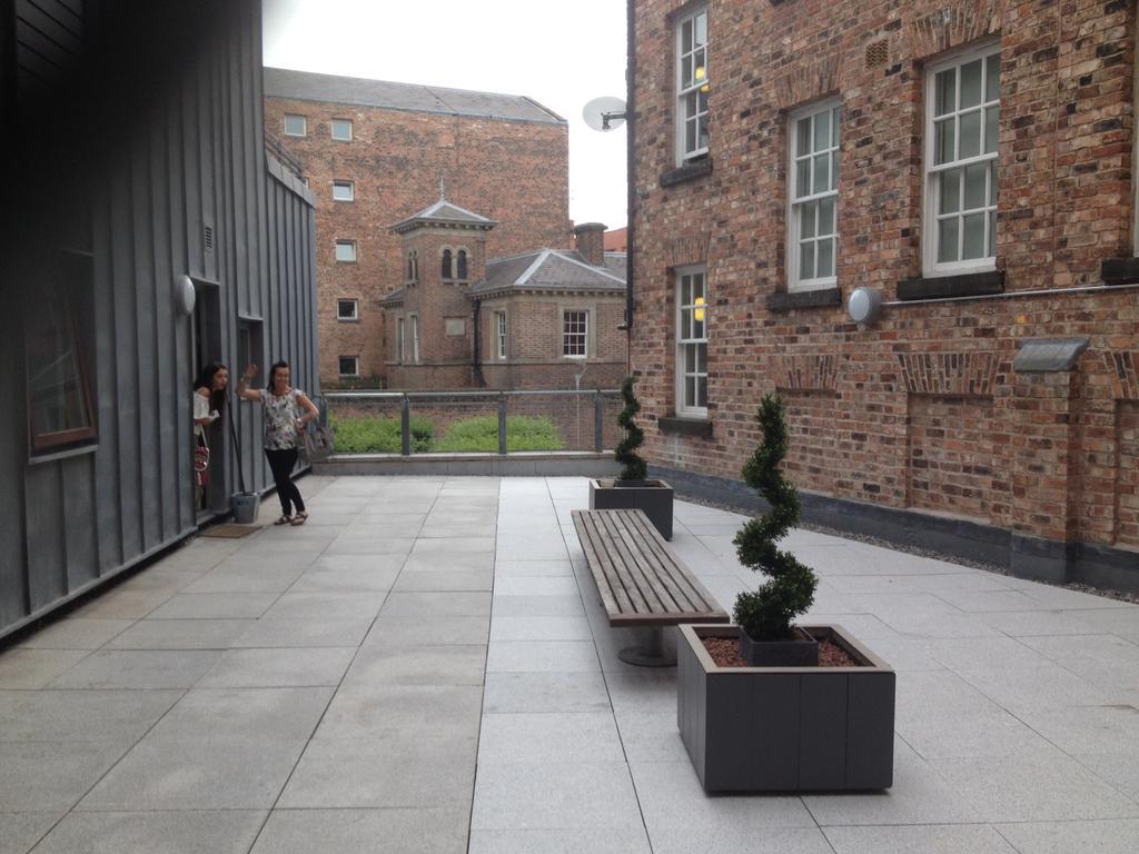 Campbell Square Apartment 3 Liverpool Exterior photo